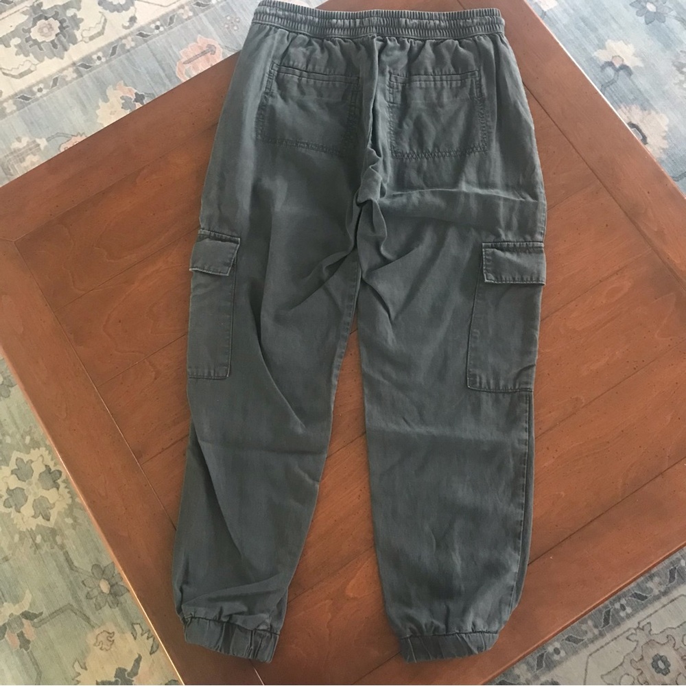 Banana Republic Cargo Pants-Small‎ - Picture 6 of 6